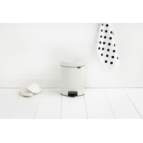 Balta šiukšlių dėžė Brabantia NEWICON, 5 l