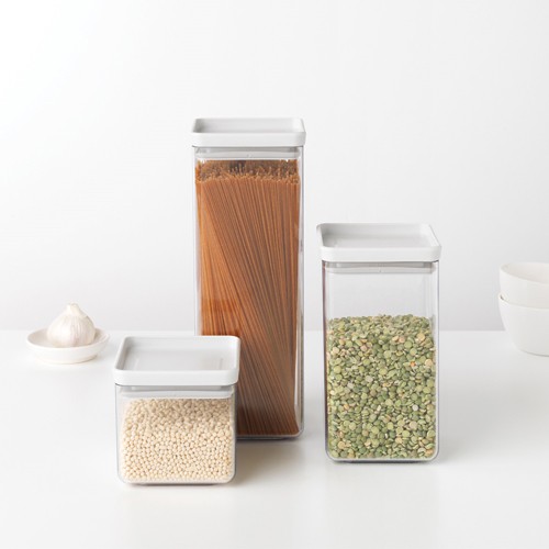 Šviesiai pilkas Kvadratinis hermetinis indas Brabantia TASTY+, 2,5 l