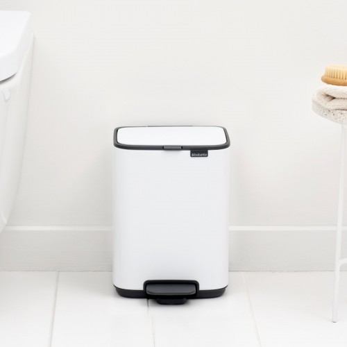 Šiukšlių dėžė Brabantia Bo, baltos sp., 4 L