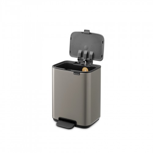 Šiukšlių dėžė Brabantia Bo, platininės sp., 4 L
