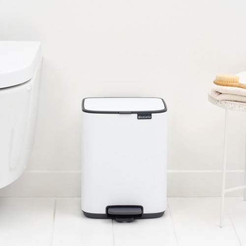 Šiukšlių dėžė Brabantia Bo, baltos sp., 7 L