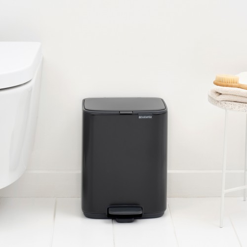 Šiukšlių dėžė Brabantia Bo, juodos sp., 7 L