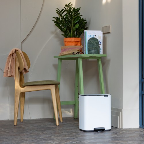 Šiukšlių dėžė Brabantia Bo, baltos sp., 12 L