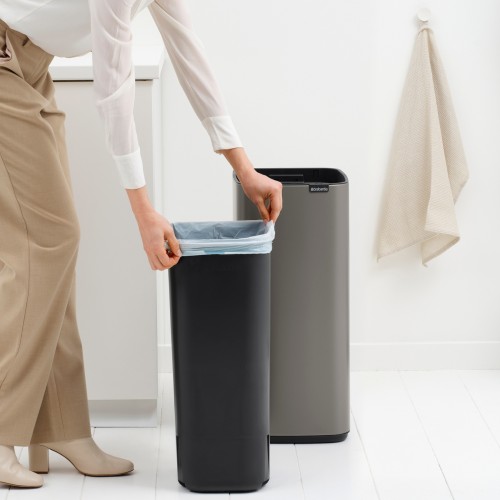 Šiukšlių dėžė Brabantia Bo Touch, platininės sp., 30 L