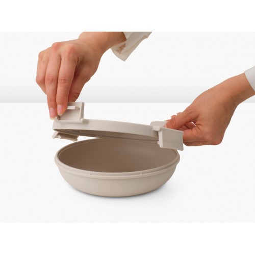 Pietų dėžutė apvali Brabantia MAKE & TAKE, smėlio sp., 1L